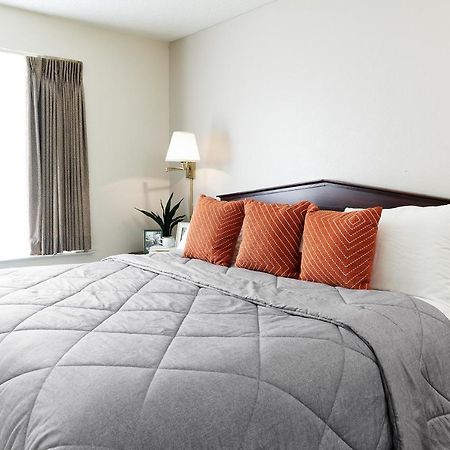Intown Suites Extended Stay Atlanta Ga - Gwinnett Place Duluth Exterior foto